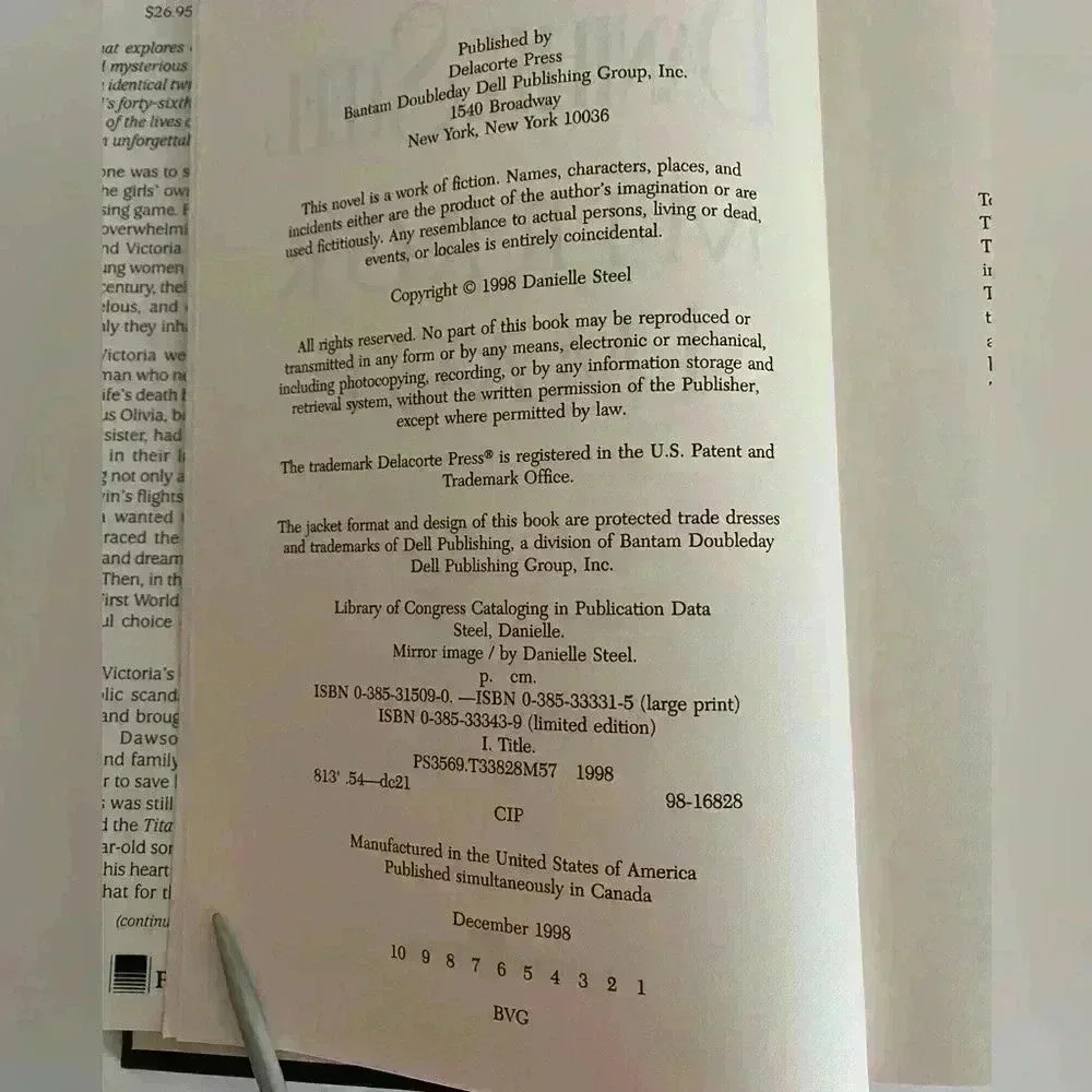 Danielle Steel Mirror Image Hardcover - Picture 6 of 13